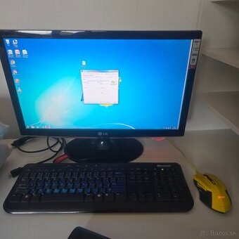 Predam Starsi pc+monitor - 1