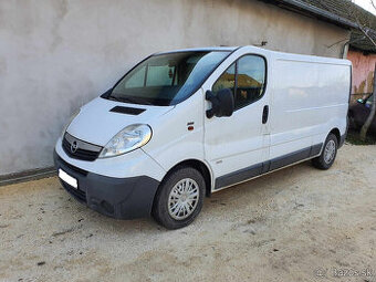 Opel vivaro 2.5 cdti