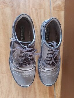 Kožené pánske topánky