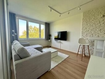 Prenájom 1,5 izbového bytu, Lesnícka 21, Košice