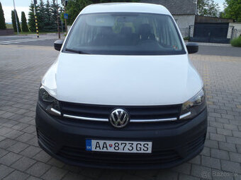 Predam Volkswagen Caddy rok 2016 2,0 TDI 75kw