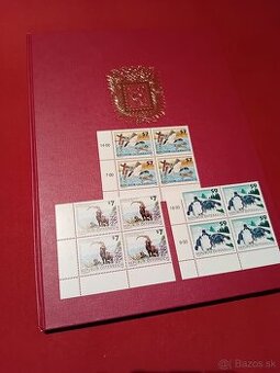 Známky Rakúsko v albume