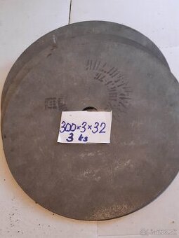 Rezný kotúč z vulkanitu