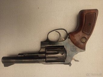 Predám revolver  maloražka