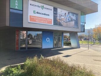 Obchodný, kancelársky priestor v centre Partizánskeho - 1