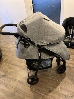 sportovy lahky kocik