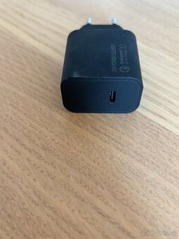 Nabíjačka ColorWay Power Delivery 20W čierna