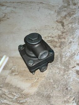 Ventil ovládací Tatra T815, LIAZ, Avia A31