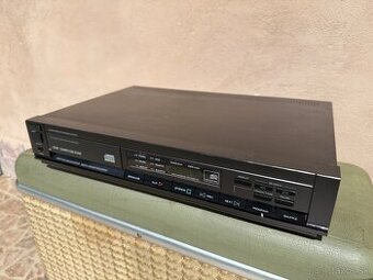 Predam CD player ETA CD482