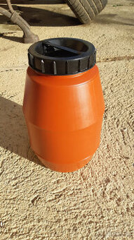 plastove sudky 5litrov objem