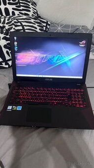 ASUS ROG FX553V