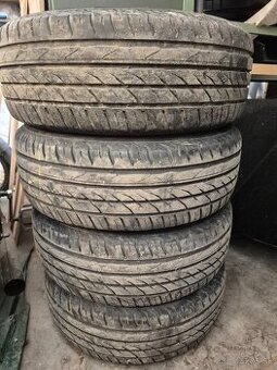 Pneu 205/55r16