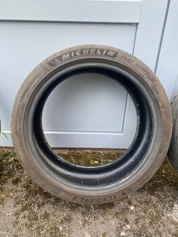 Michelin Pilot Sport 4 225/40 R18