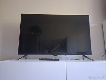 LCD Televízor PANASONIC + ovládač