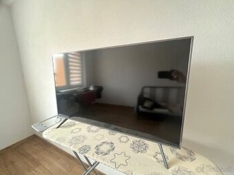 - SAMSUNG U7100 Crystal UHD (43) -
