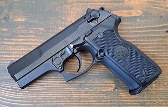 BERETTA 8000F - 1
