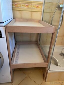 Prebalovací pult ikea