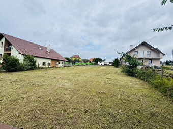 Predaj stavebný pozemok 800 m2, všetky IS, Prešov, Šalgovík