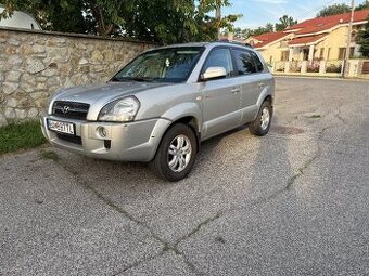 Predám Hyundai Tucson crdi 4x4
