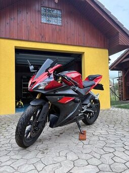 Yamaha YZF R125