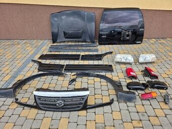 Suzuki Grand Vitara predná kapota
