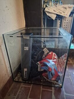 Akvárium 125 l kocka 50x50