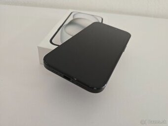 Apple iPhone 15