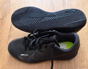 Detské úplne nové halové kopačky NIKE MERCURIAL VAPOR 15