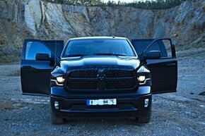 Dodge RAM 5.7hemi 2017. 56000km