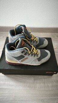 Turistické topánky Merrell Eagle Mid