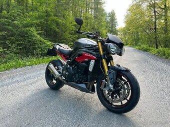 Triumph Speed Triple 1050 R