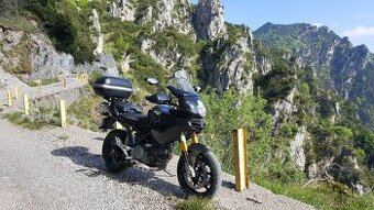 Ducati Multistrada 1100 S