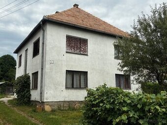 Dvojgeneračný rodinný dom Bzovík