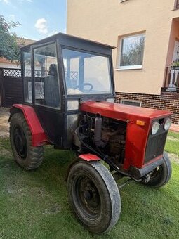 Traktor domacej vyroby