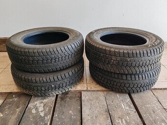 215/65R16 zimné