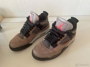Air Jordan 4 taupe haze