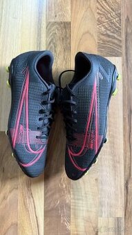 Kopačky Nike MERCURIAL VAPOR 14 CLUB IC 43