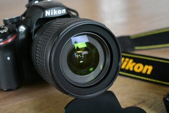 Nikon d3200 + objektiv nikkor 18 - 105 AF-S