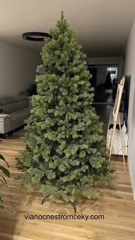 3D umelý vianočný stromček