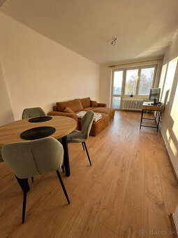 2- Izbový byt Ružinov (Štrkovec)