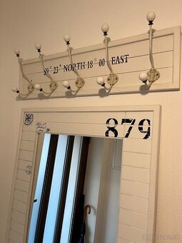 Predsieňová zostava