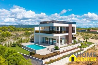 NA PREDAJ mediteránska vila s pôsobivým 360° výhľadom na mor