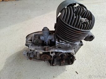 ČZ 175/502 skúter,prasa