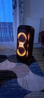 Jbl 710