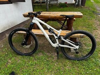 Specialized Stumpjumper EVO Expert S4 (velkost L)