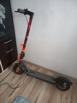 Elektrická kolobežka Mi 365 scoter