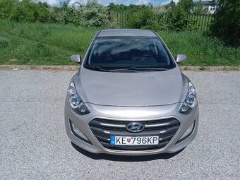 Hyundai i30 1,6 MPI