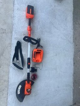 Predám AKU strunovú kosačku PATRIOT od Mountfield