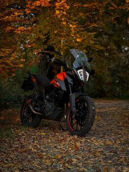 KTM Adventure 390