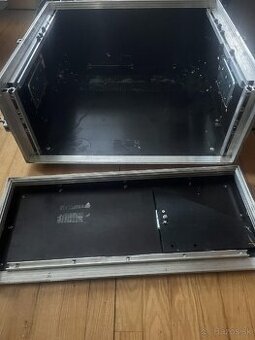 Kufor case rack
